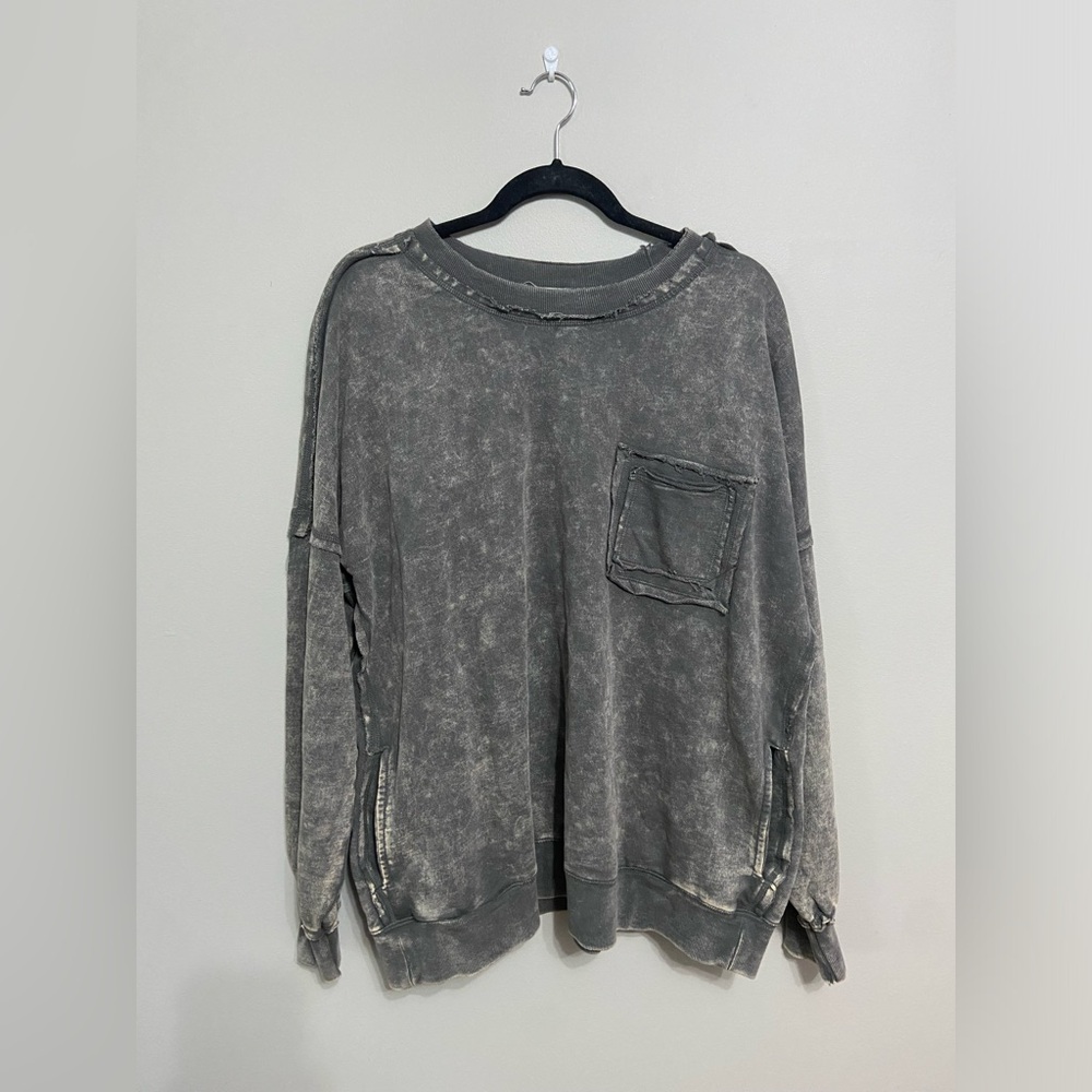 Zenana 100% Cotton Acid Wash Pocket Pullover Crewneck